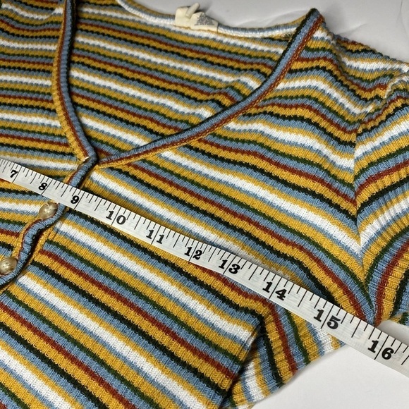 Sky and sparrow knit striped cropped top L - Picture 6 of 9